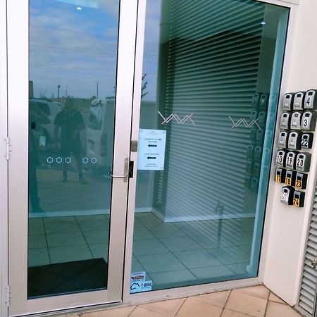 Wallaroo Marina Executive Apartments Ngoại thất bức ảnh
