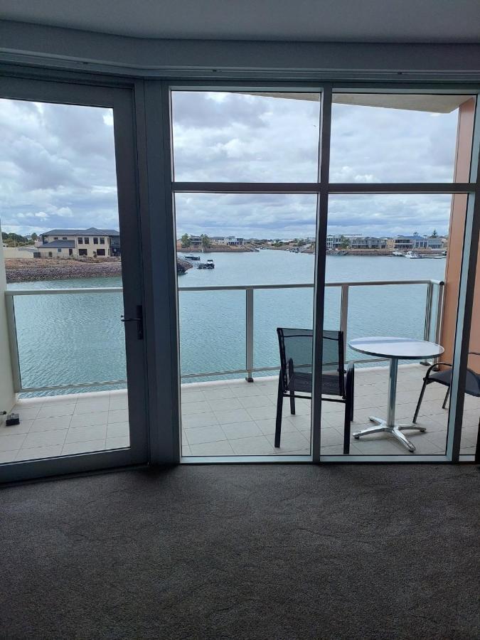 Wallaroo Marina Executive Apartments Ngoại thất bức ảnh